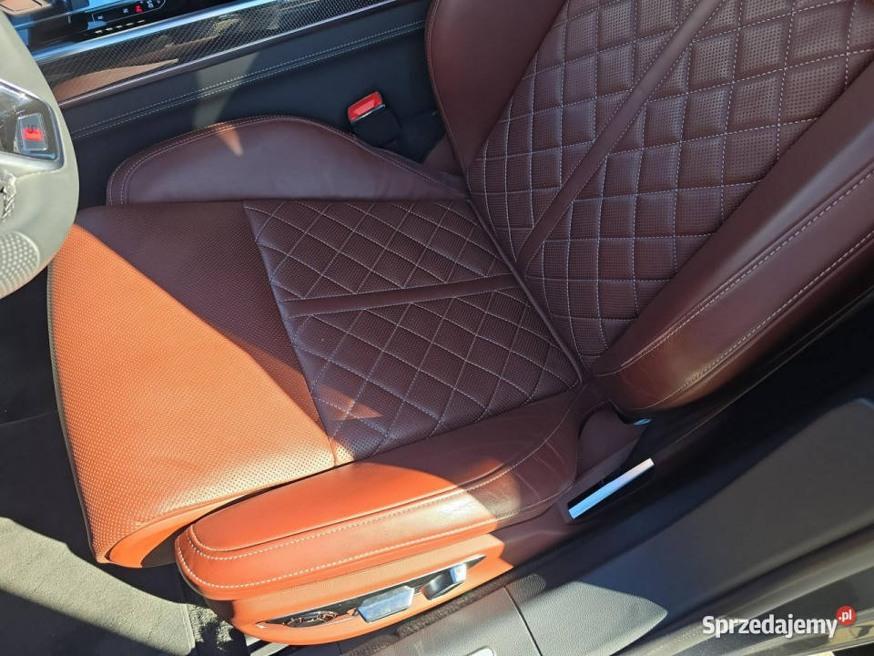 Audi A8 asystent pasa ruchu