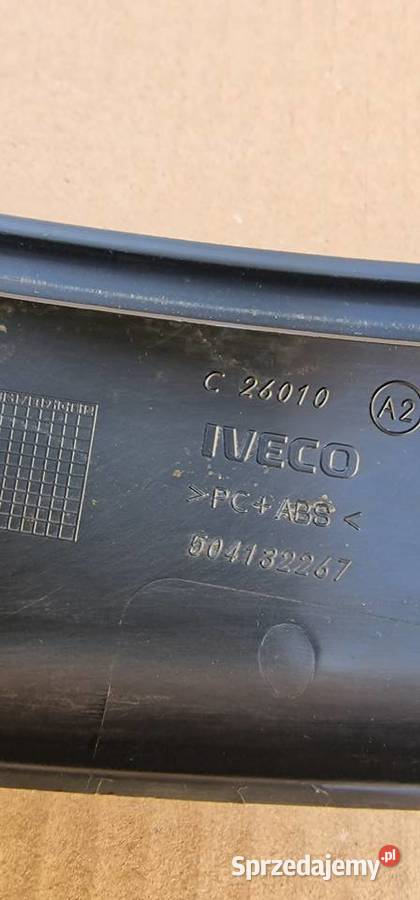 IVECO STRALIS LISTWA POSZERZENIE BŁOTNIKA LEWE