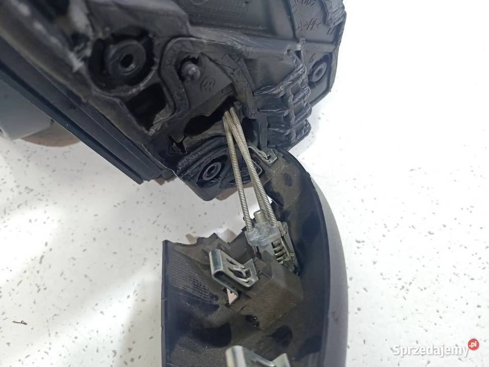 LANCIA YPSILON III 17R LIFT LUSTERKO LEWE Skarżysko-Kamienna