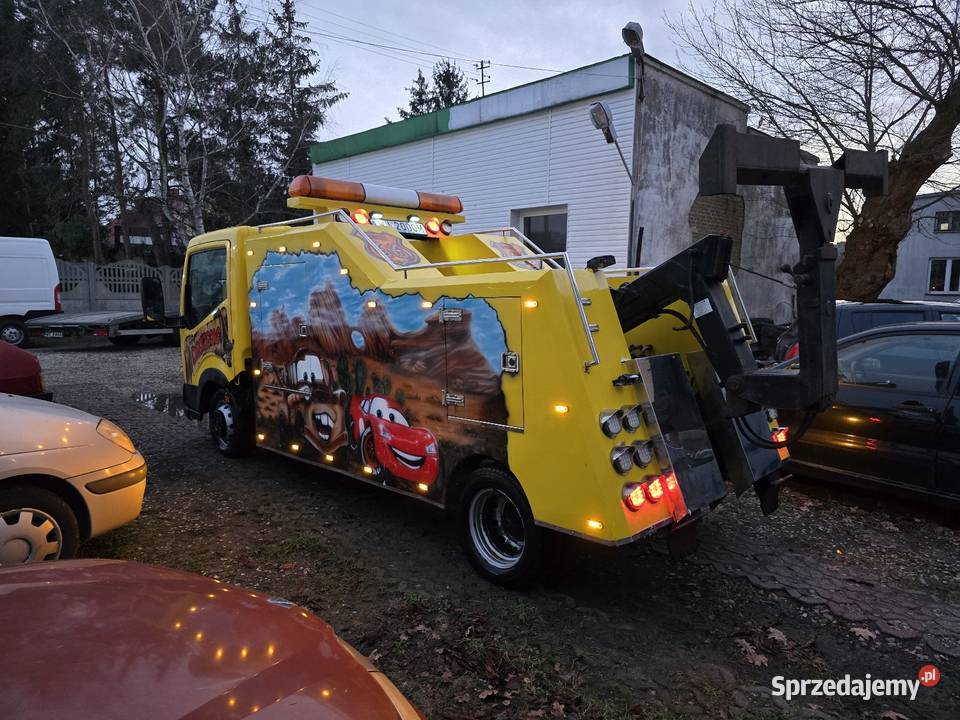 Holownik miejski zarejestrowany Nissan Cabstar 2500cm3 Warszawa