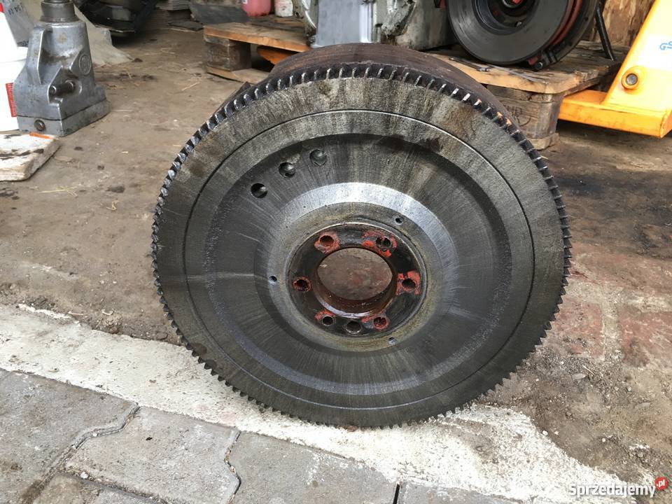 Ursus C 360 koło zamachowe Skarszyn