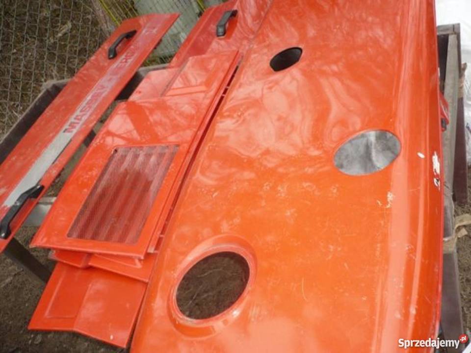 Osłonamaska silnika Massey Ferguson 308030853090 Massey Ferguson Siemiatycze