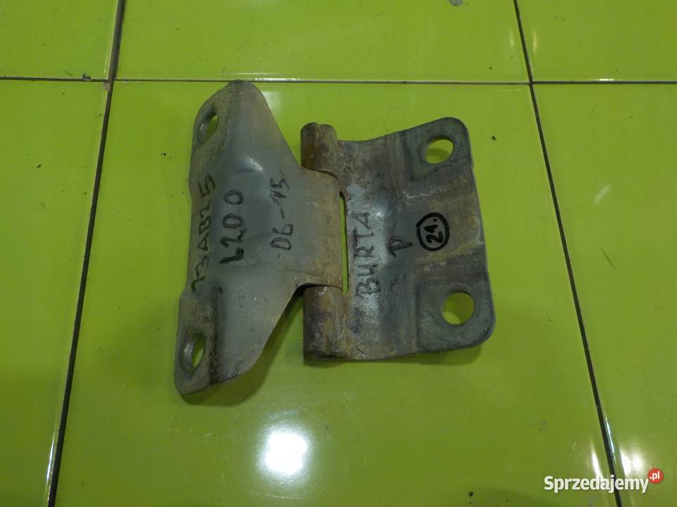 MITSUBISHI L200 IV 25 DID 06r 5D zawias burty Suków sprzedam