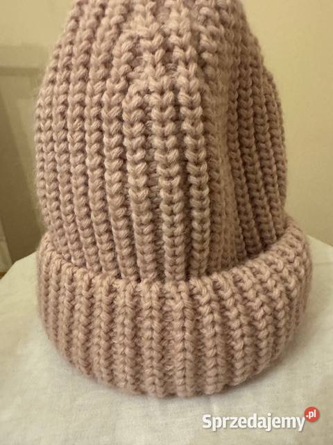 Czapka różowa damska z akrylu dzianina beani Częstochowa