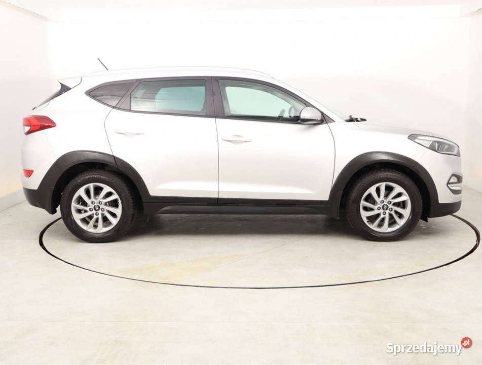 Hyundai Tucson 20 CRDi Rok produkcji 2017 Bielany Wrocławskie
