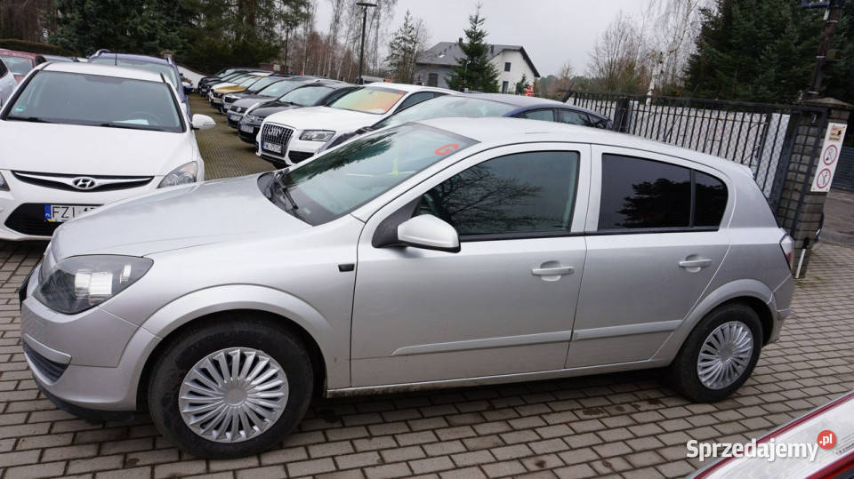 Opel Astra zarejestrowany ubezpieczony Gwarancja ESP Zielona Góra sprzedam