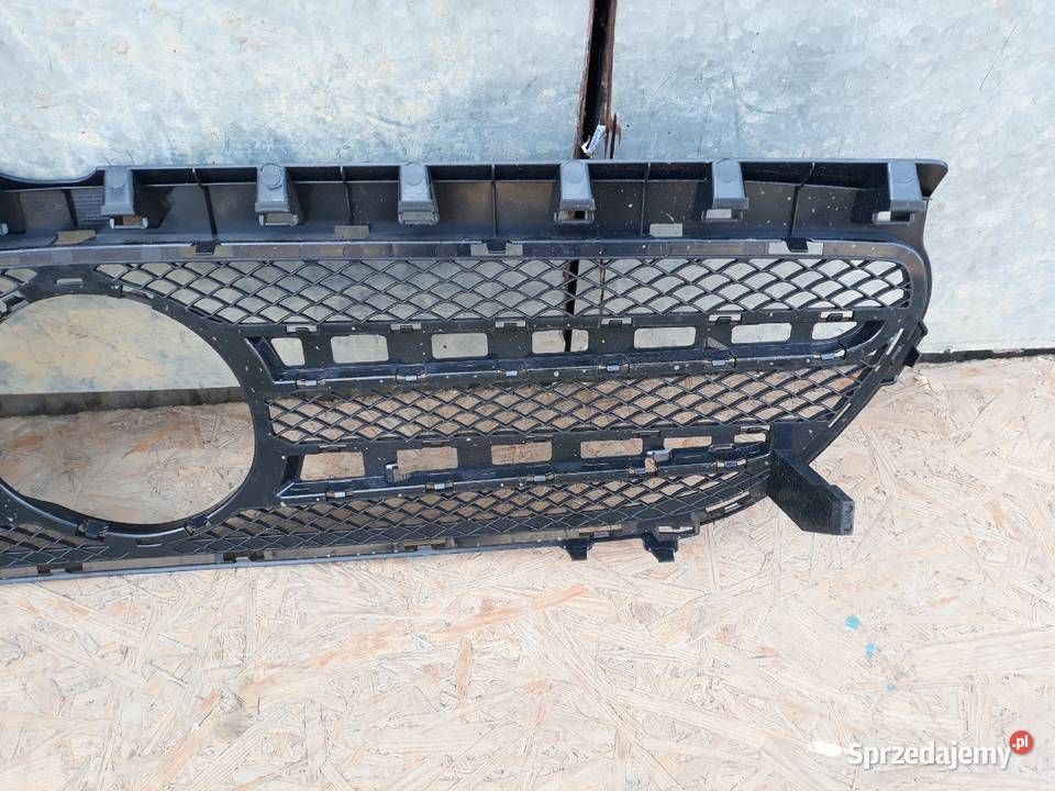 MERCEDES W246 LIFT GRILL ATRAPA ZDERZAKA PRZÓD Międzychód