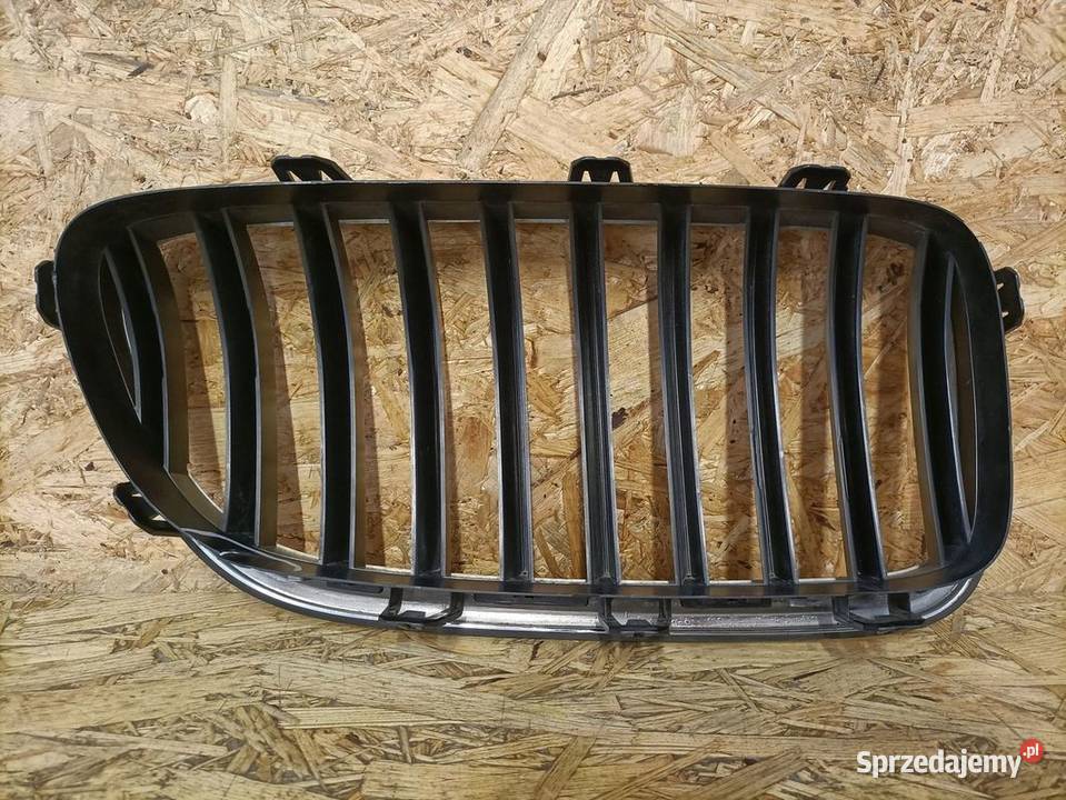 BMW 5 F10 F11 ATRAPA GRILL KRATKA W ZDERZAK LEWA wielkopolskie
