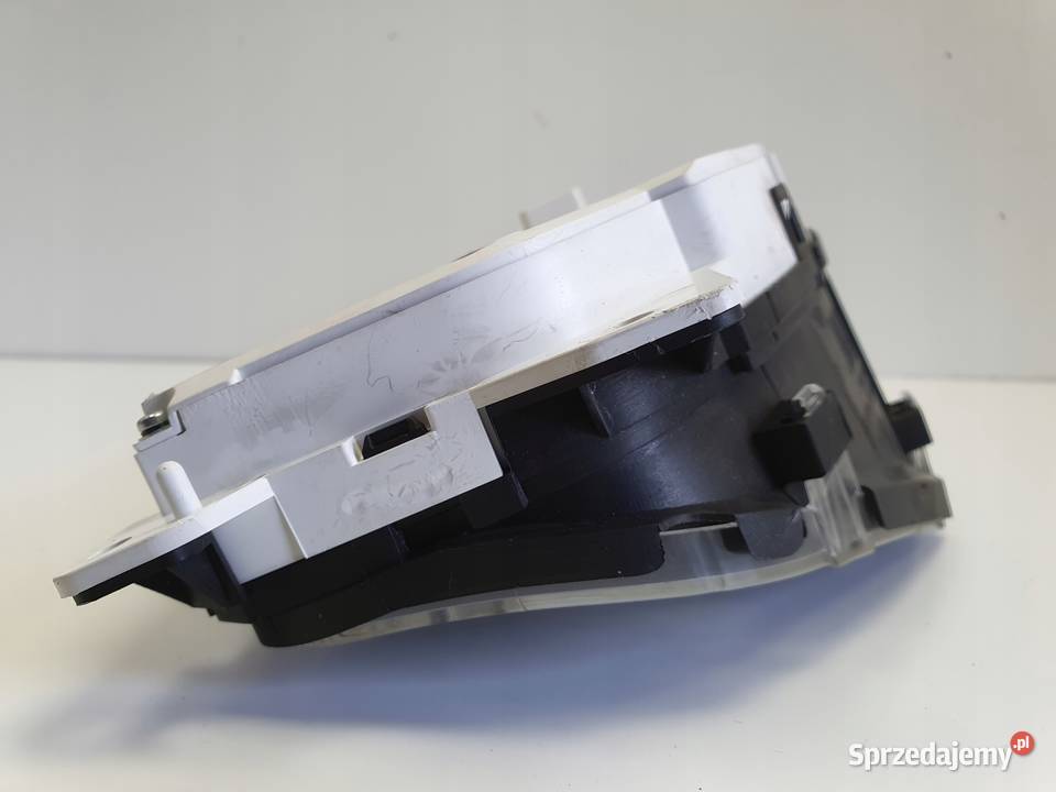 Volvo S60 I V70 II 25 T LICZNIK ZEGARY 30682272