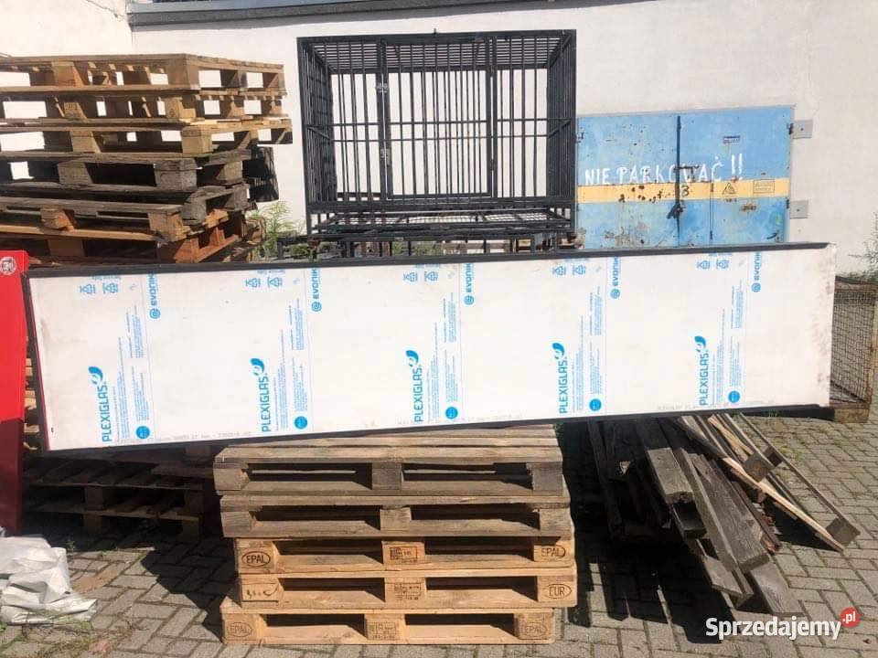 SPRZEDAM wyposażenie sklepu i serwisu Jelenia Góra sprzedam