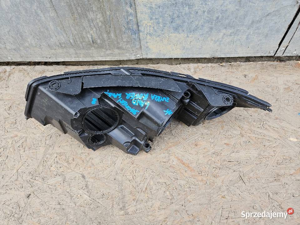 LAND ROVER DISCOVERY SPORT PUSZKA LAMPY PRAWA prawe Międzychód