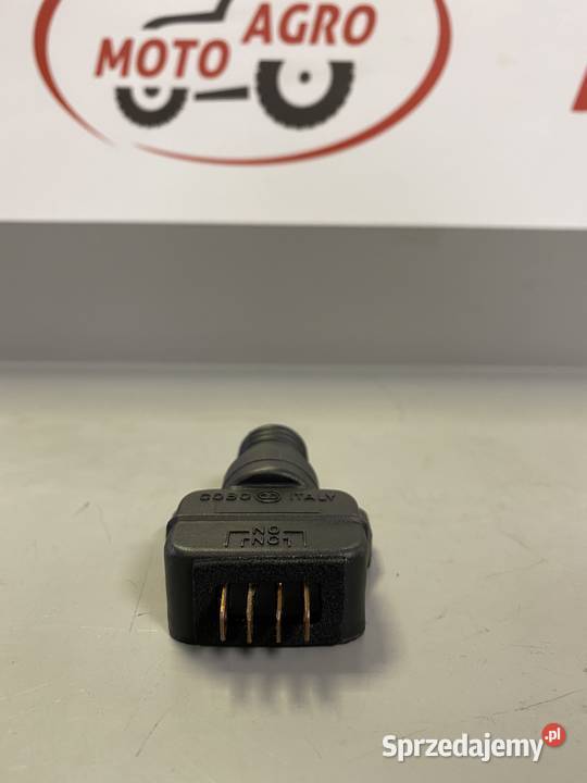 Czujnik stopu hamulca CNH Case NH Steyr 47132449 Części zamienne