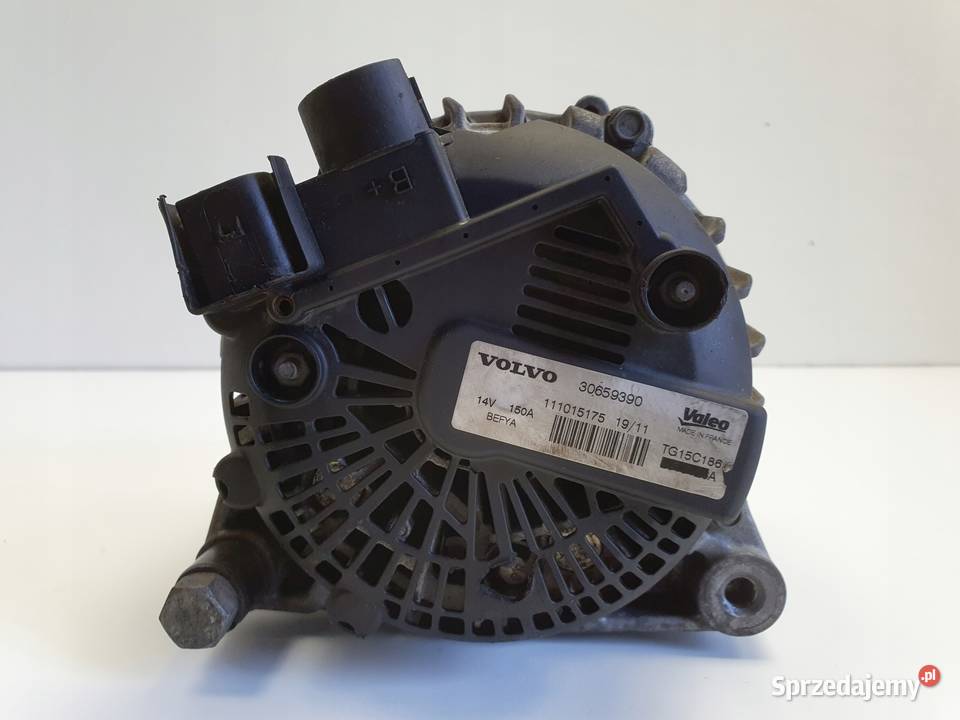 Volvo V40 II 16 D2 ALTERNATOR 30659390 valeo Janów