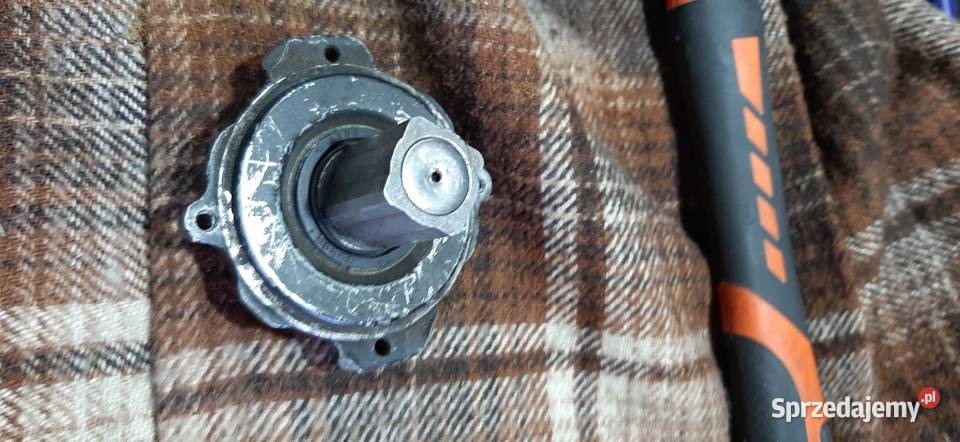 Starter zabierak BriggsStratton starszy typ Głubczyce