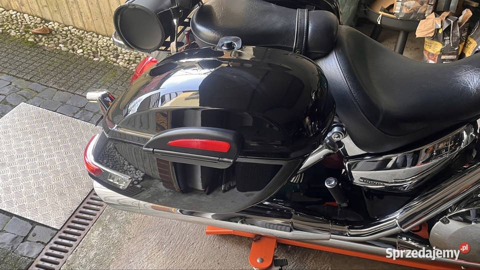 Kufry do Hondy VTX 1300 że stelażami