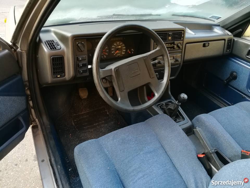 Volvo 340 GL 14 51 KW Samochód osobowy 2 Kraków