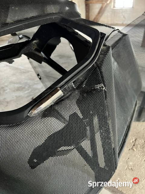 Case Maxxum Grill Kratka chłodnicy 47928124