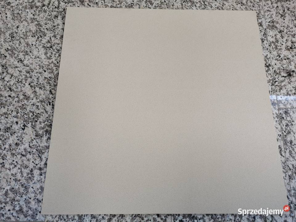 Płytki ze spieku kwarcowego CREMA CLARA 60x60x12 Przemyśl