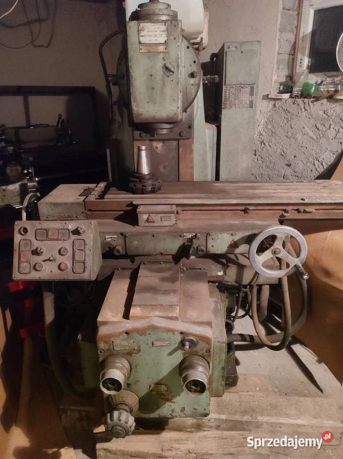 Frezarka uniwersalna warmińsko-mazurskie Lubomino