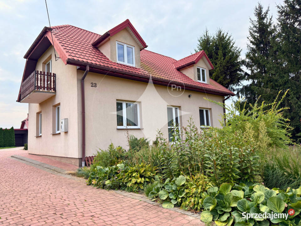 Dom rodziny na pięknej działce Zarudzie 252m2