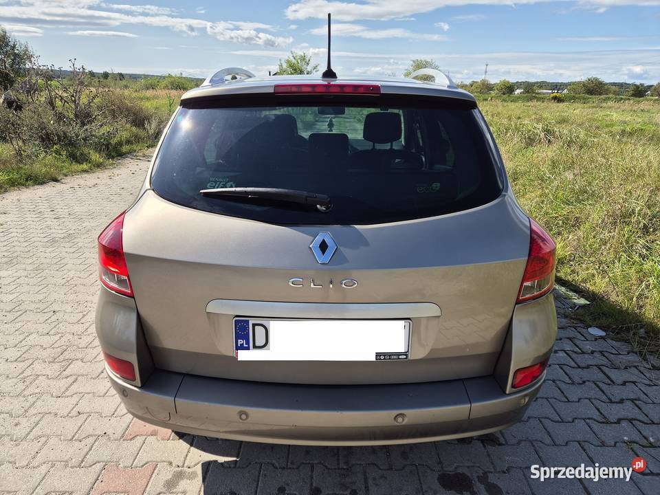 Renault Clio Grandtour 201012 TCEBogata Legnica