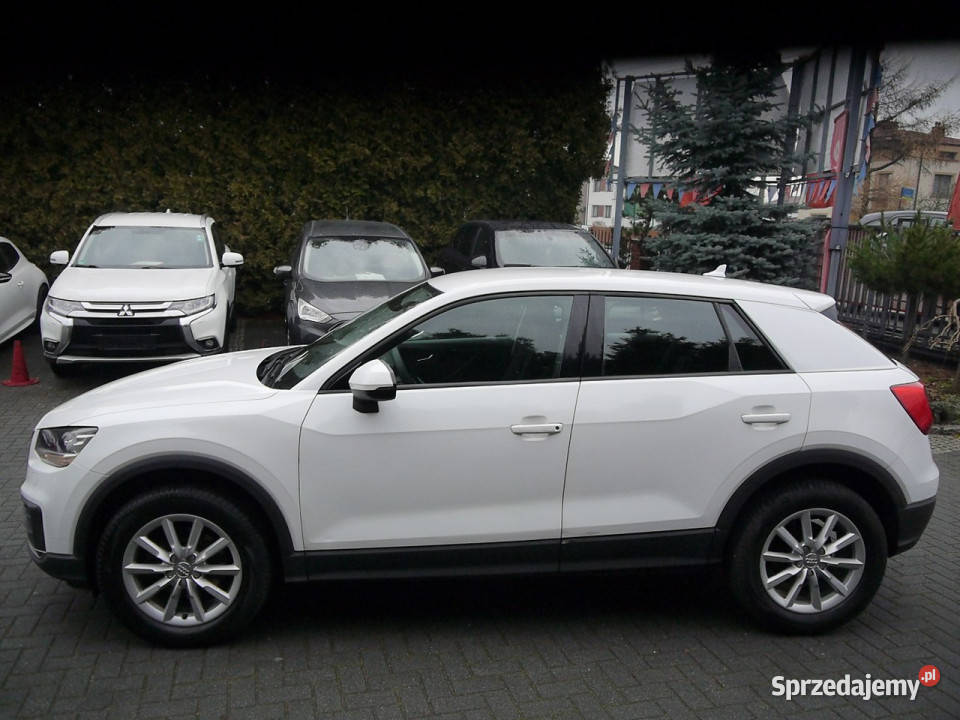 Audi Q2 16tdi 248 Automat Stan b z Niemiec ESP Q2 Częstochowa sprzedam