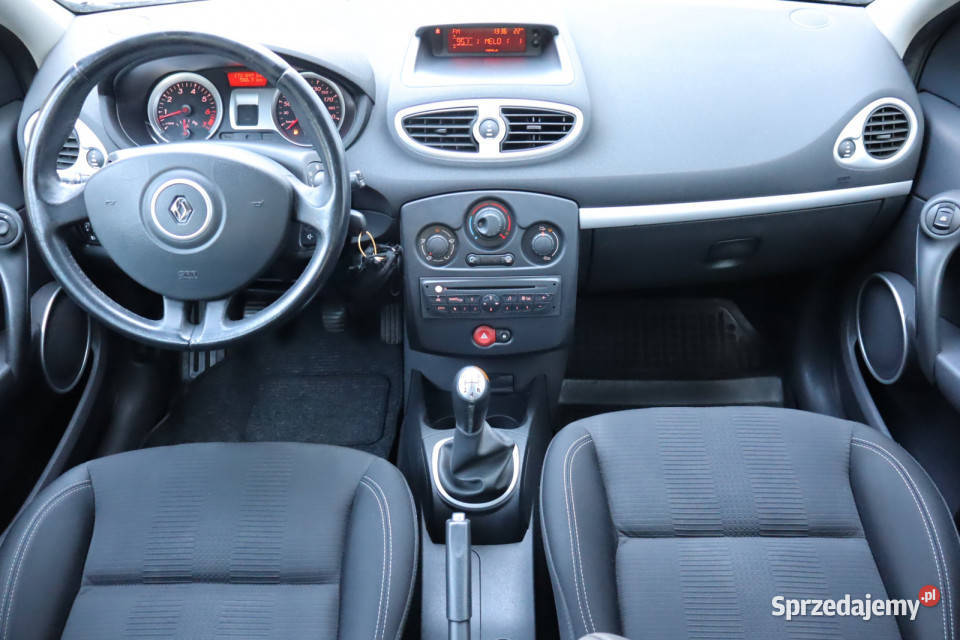 Renault Clio 12 16V benzyna Zabrze