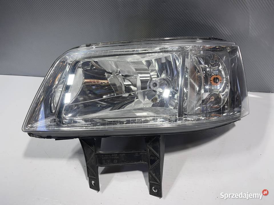 VW TRANSPORTER T5 LEWA LAMPA PRZÓD CAŁA Lewe