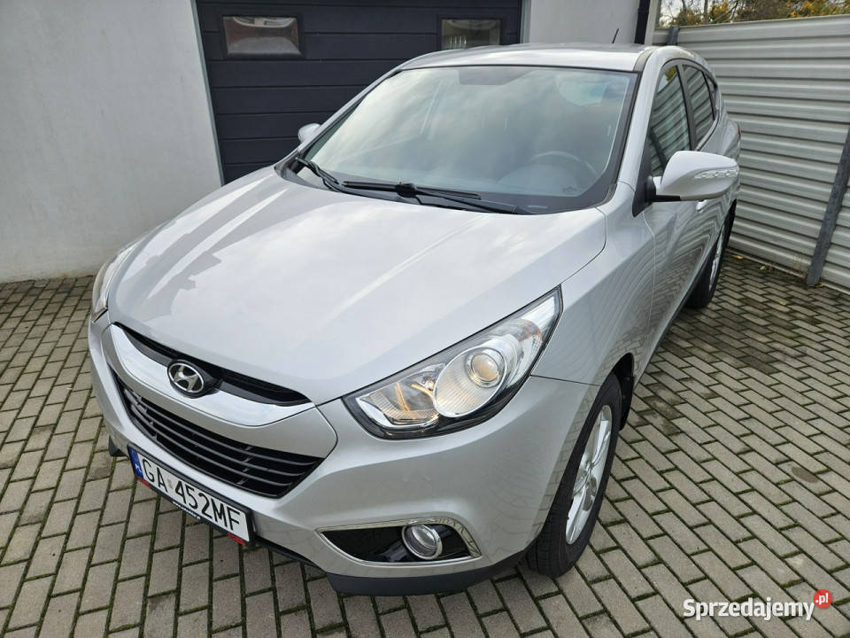 Hyundai ix35 20 16v 163 niski przebieg możliwa zamiana pomorskie Gdynia