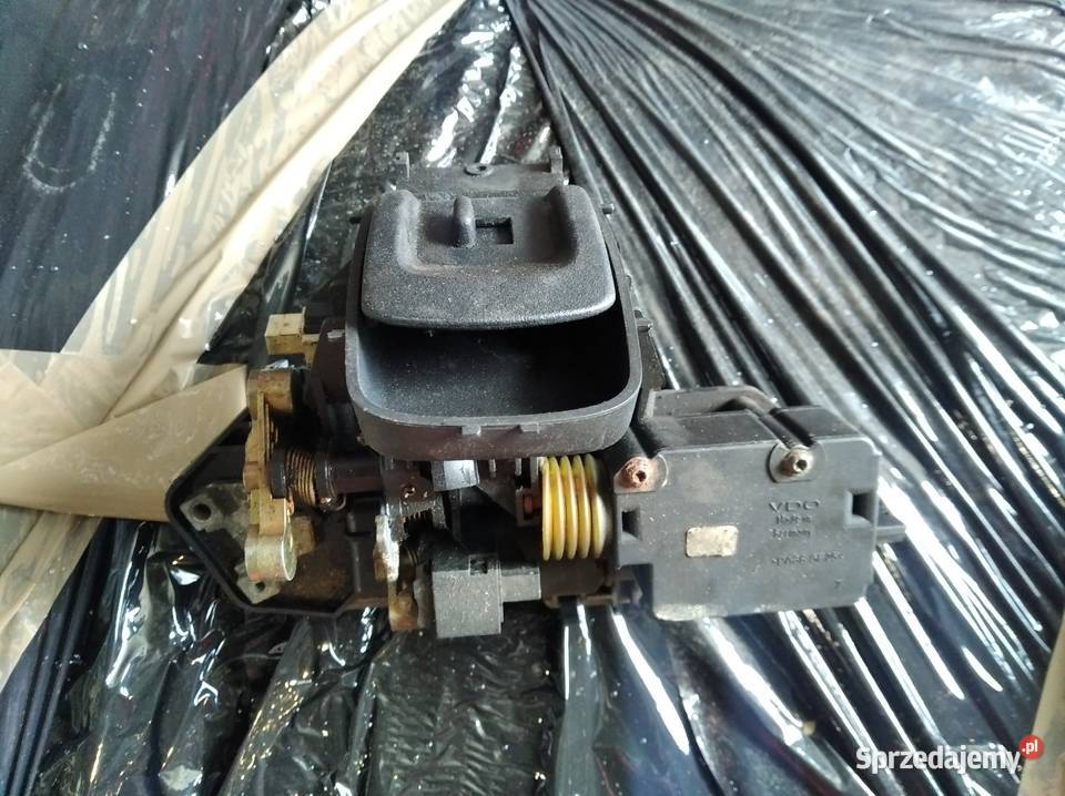 Klamka zamek mechanizm tylnej klapy Mercedes zamki, wkładki, kluczyki Karoseria Kamień Pomorski