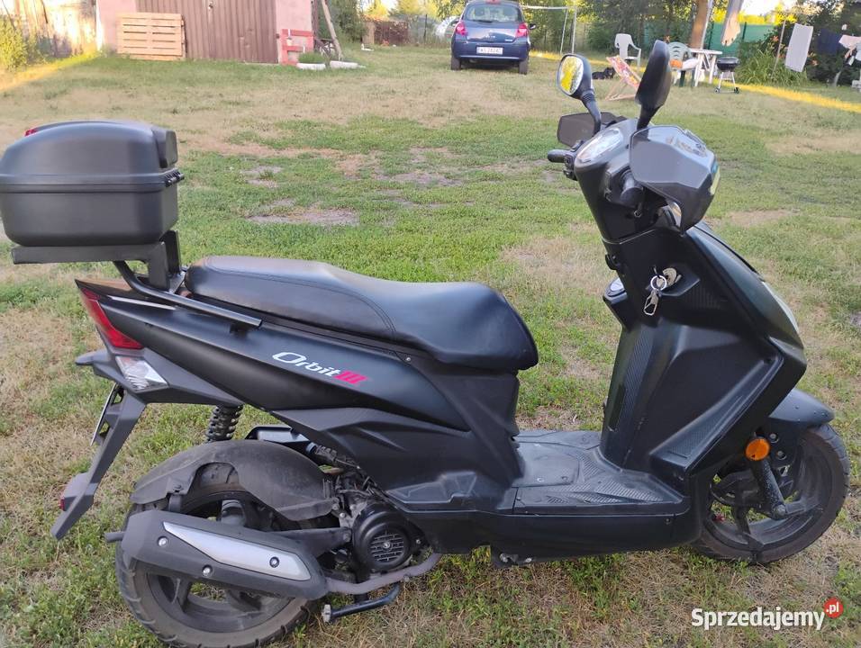 Skuter marki SYM ORBIT 3 pas napędowy