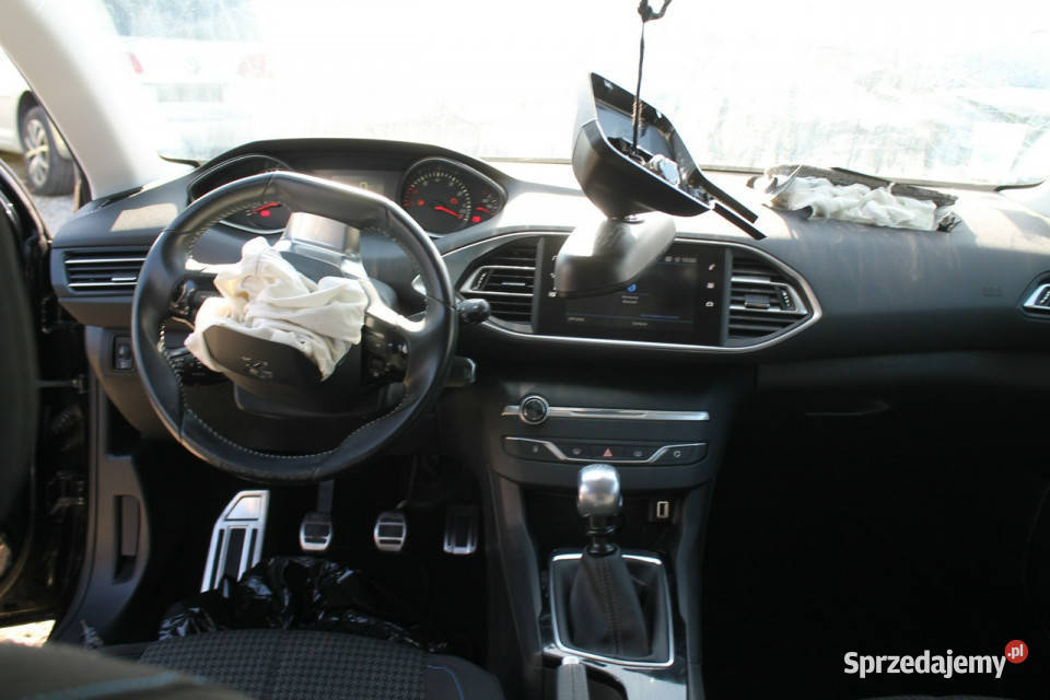 Peugeot 308 T9 20142021 wielofunkcyjna kierownica wielkopolskie