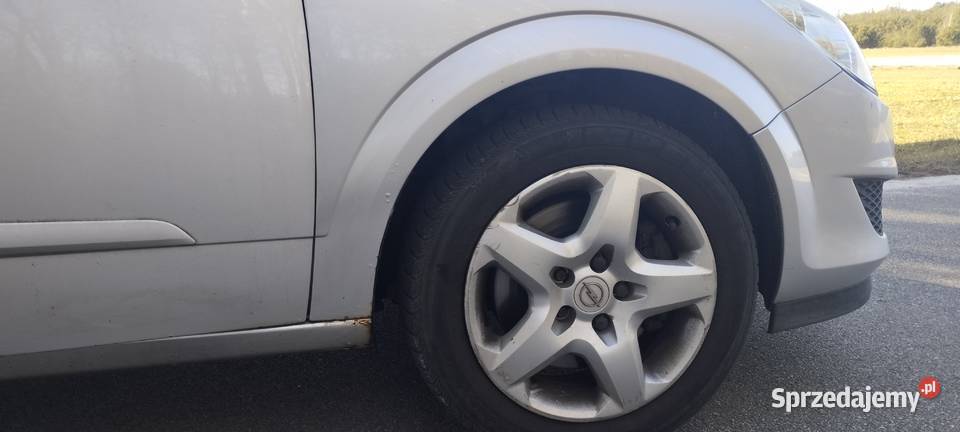 Sprzedam Opla Astrę