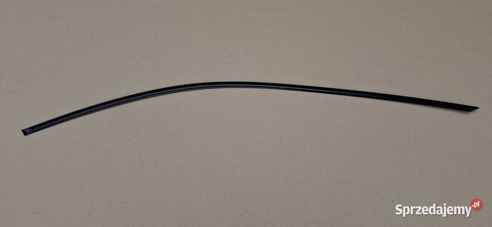 MERCEDES CKLASA W205 LISTWA DRZWI LEWY PRZÓD Bieleń