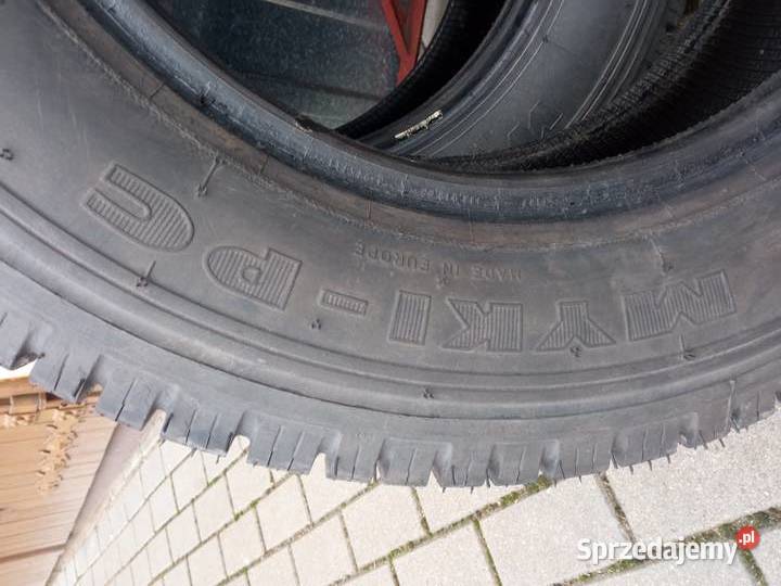 Opony zimowe 215x65R16 16cale Chojnice