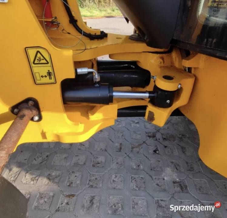 Ładowarka przegubowa JCB 407 kołowa 2021r Cat JCB Łowicz sprzedam
