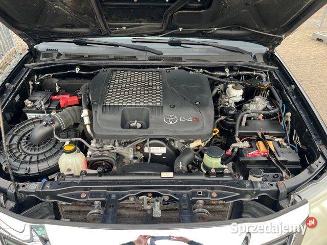 TOYOTA HILUX 30 D4D 171 czarny Rawicz