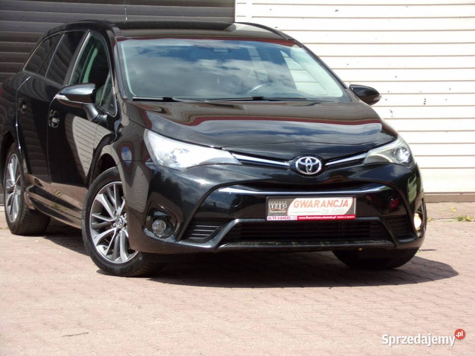 Toyota Avensis BI LED Edition S Navi 20 143 2017 światła przeciwmgielne Mikołów