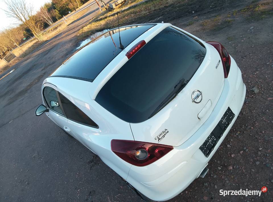 Opel CORSA D lift benzyna klimatyzacja 2011r 14700km Trzciel