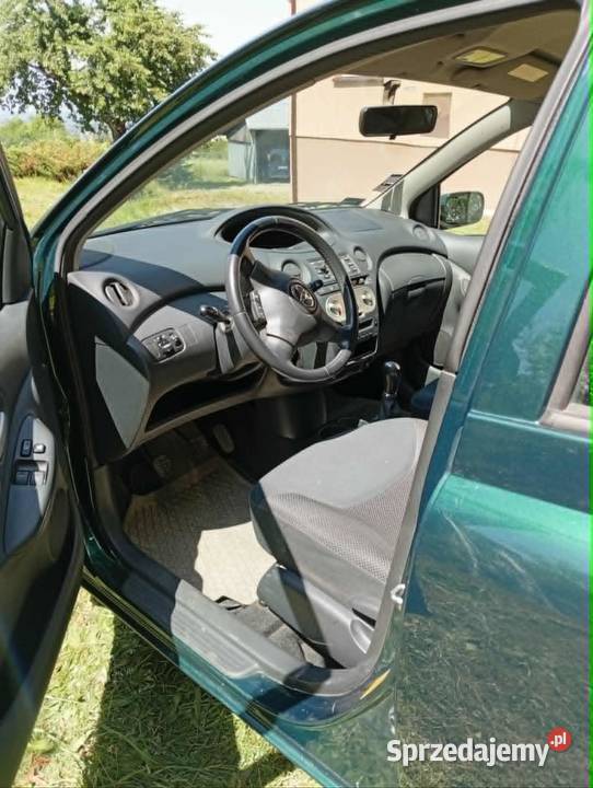 Toyota Yaris 2003r 10 benzyna 68KM Ropczyce