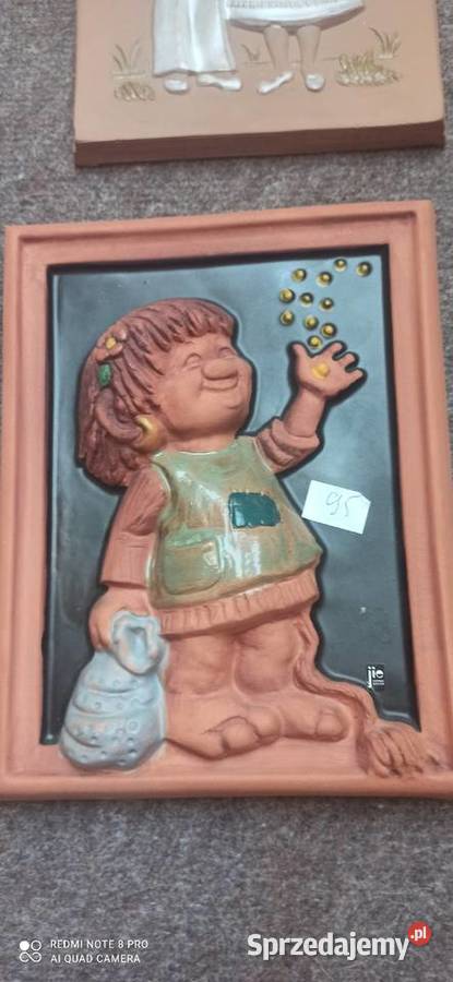 Kafel ceramiczny z Chłopcem
Sygnowany Jie Porcelana i szkło Gdańsk