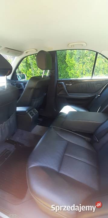 1998 MercedesBenz w210e 32 v6 4 matic avangarde