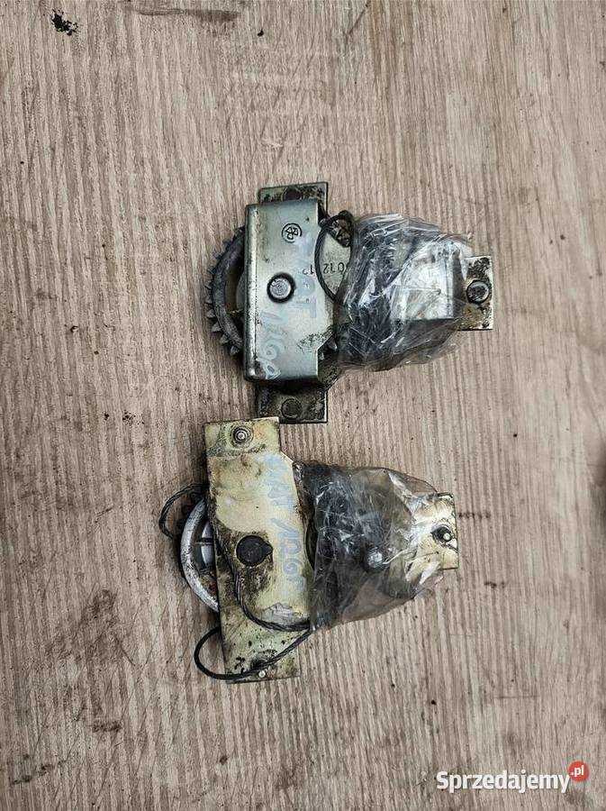 Fiat 126p Maluch podnosnik szyb prawy lewy