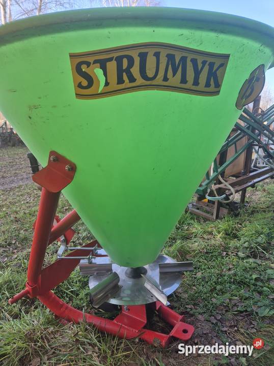 Rozsiewacz do nawozów 2025 lejek 300 litrów Bucze