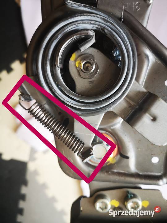 Mitsubishi ASX sprężyna składanie fotela sprzedam