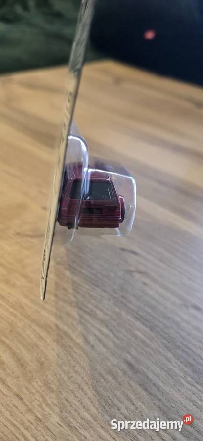 Hot Wheels Premium Mercedes Benz E36 AMG Fast Chełm