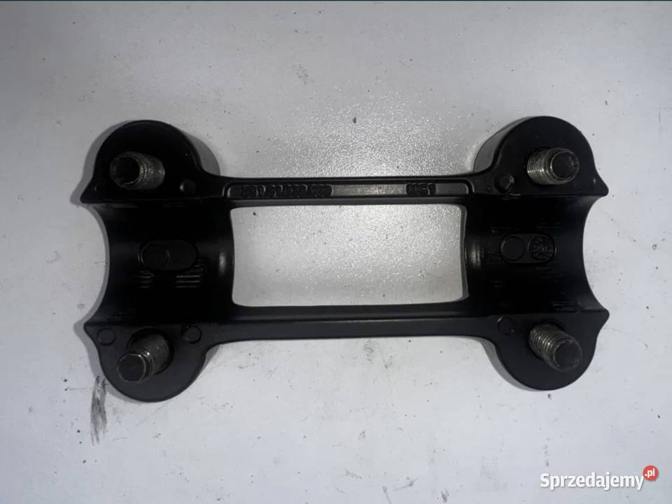 Mostek kierownicy górny Husqvarna Svartpilen 125 Ostrzeszów