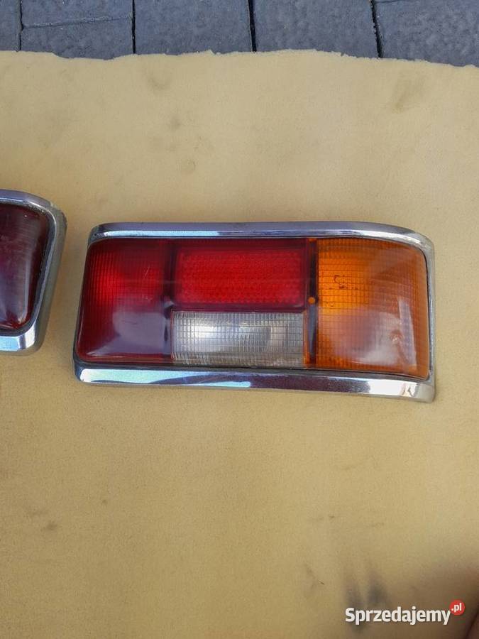 Mercedes w114i115 lampa tyl Bochnia