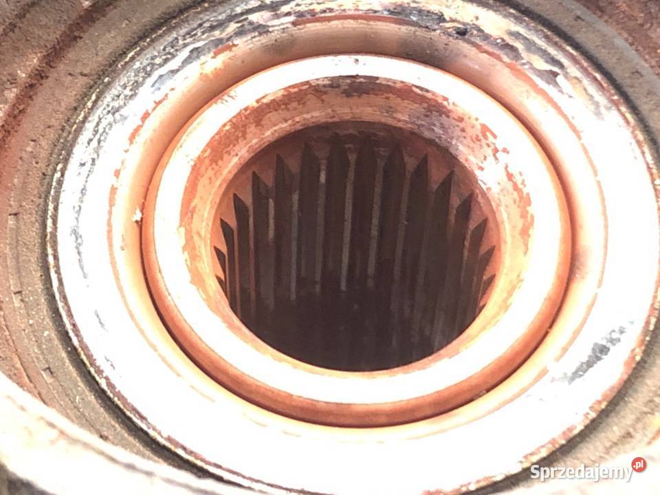 ZWROTNICA PRAWY PRZÓD HYUNDAI ELANTRA V 16 132 osobowe podkarpackie