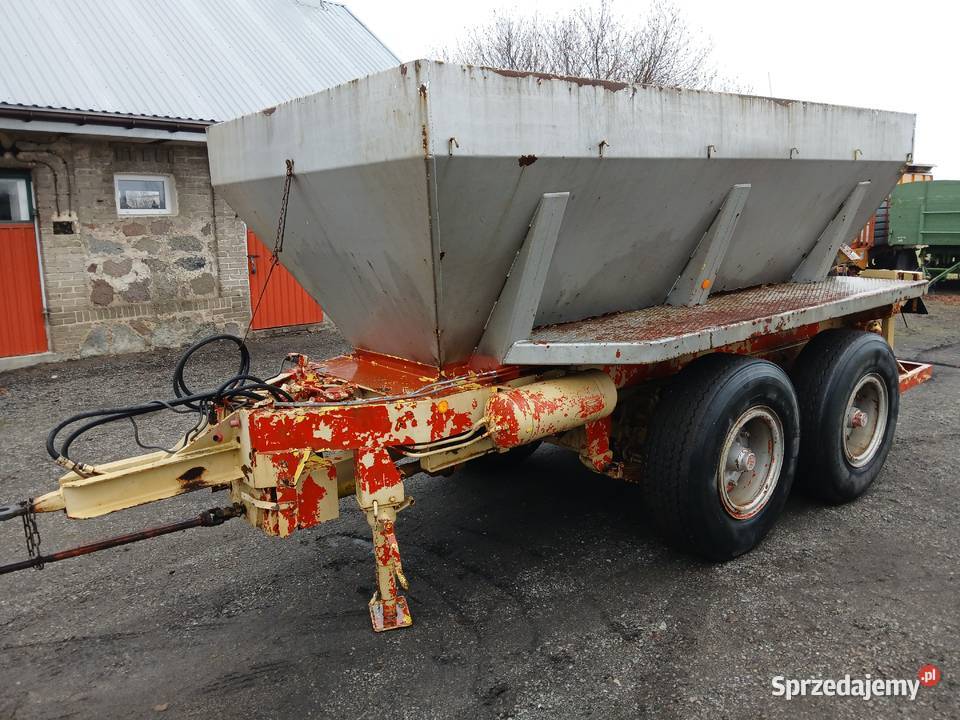 Rozsiewacz wapna Unsin 12 t